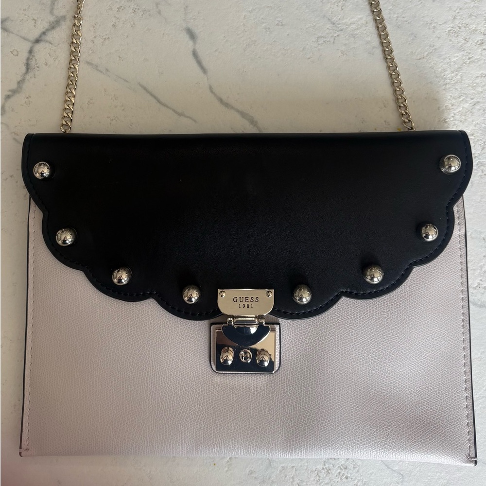 GUESS Black and Cream Women's Bag